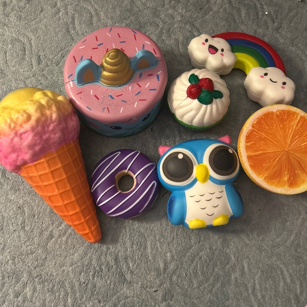 Large stress toy squishy pack